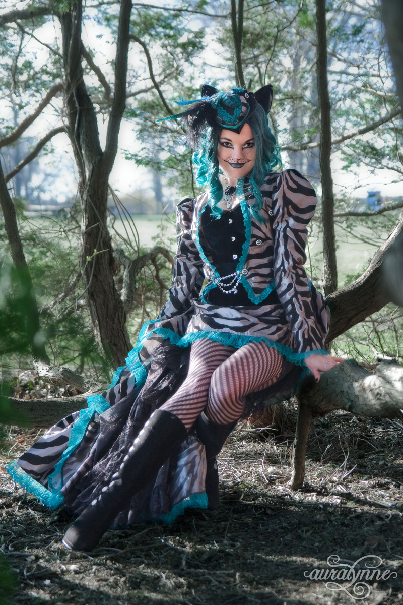 Cheshire Cat Costume - We're all Mad Here | auralynne