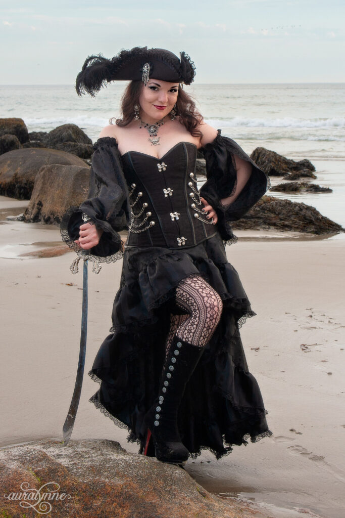 Black and Silver Steampunk Pirate Costume – auralynne