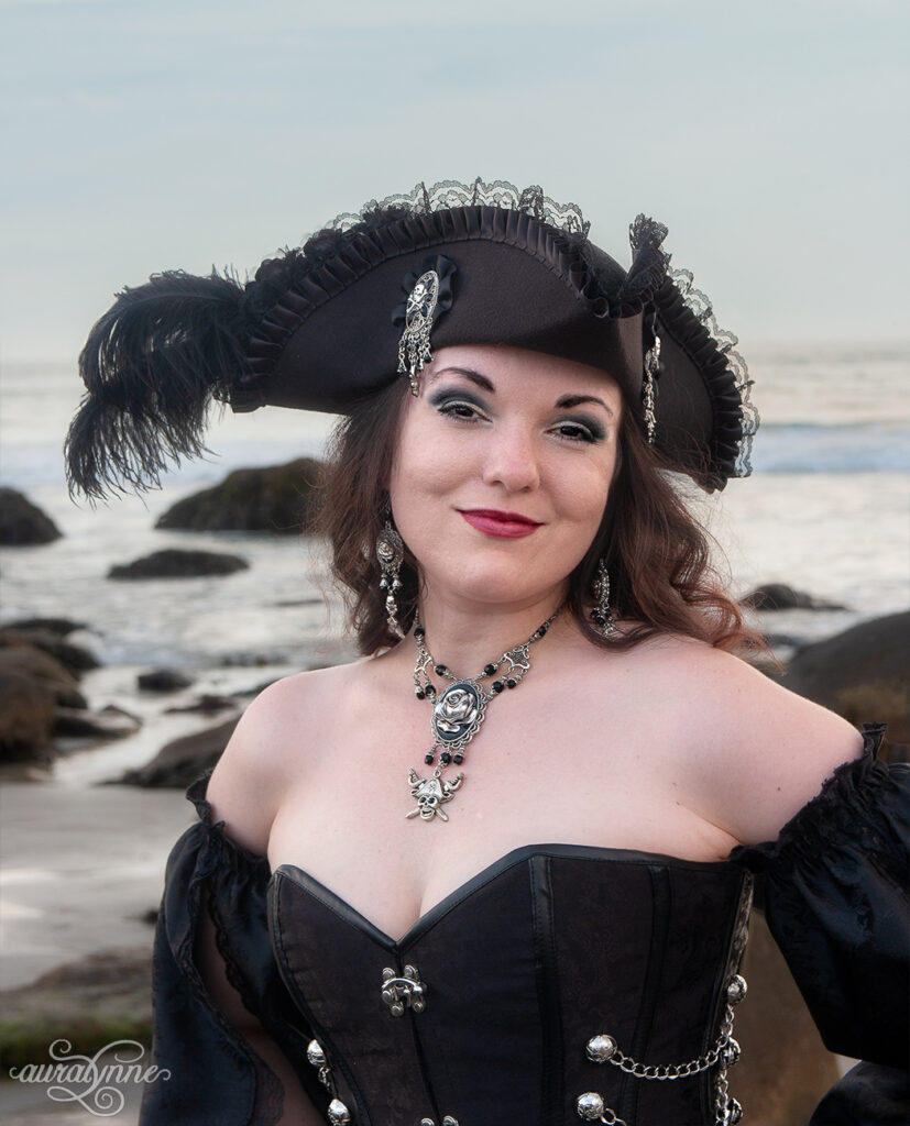 Lady Buccaneer Steampunk Pirate Costume – auralynne