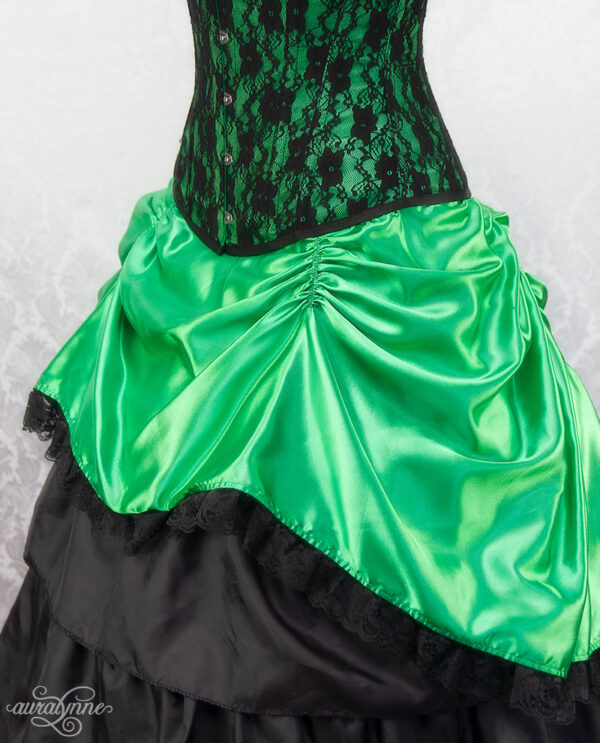 Emerald Elegance – Green and Black Victorian Steampunk Dress – auralynne