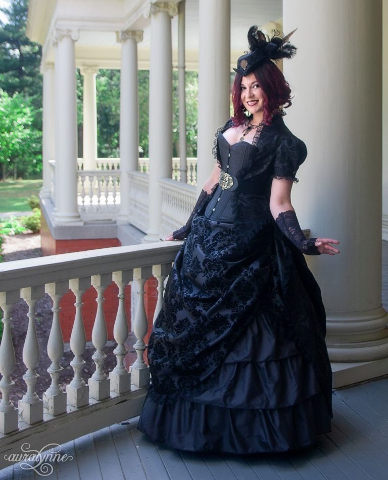 Steampunk Noir – Black Victorian Gothic Wedding Dress – auralynne