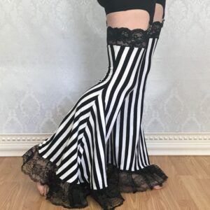 Wonderland Black and White Stripe Garter Leggings
